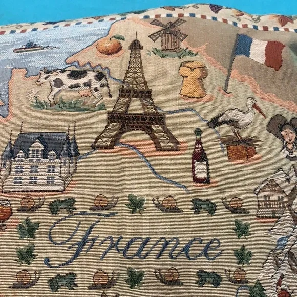 METRAX SOUVENIR FRANCE TAPESTRY DECOR PILLOW MADE IN BELGIUM EIFFEL TOWER FRENCH